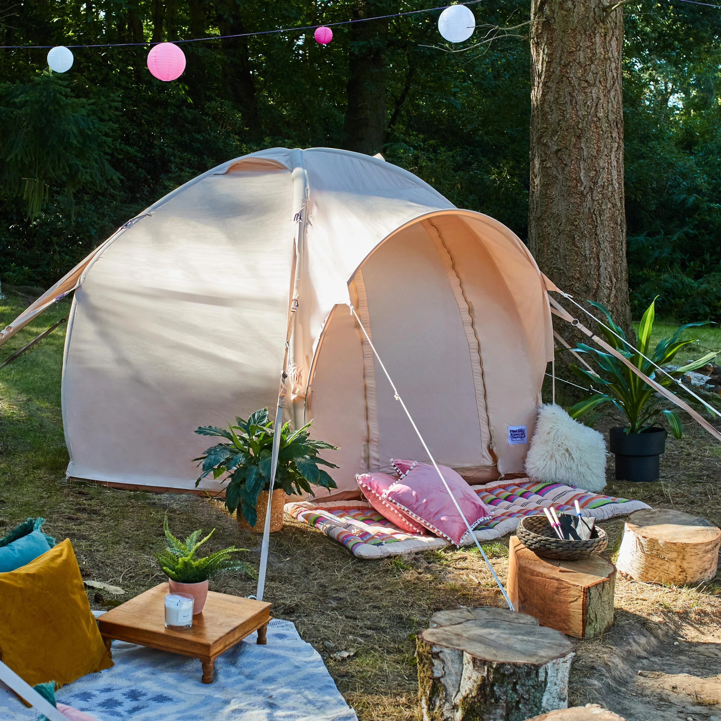 Boutique Camping Nova Air Dome Tent 6 Boutique Camping Nova Air Dome Tent - Image 4